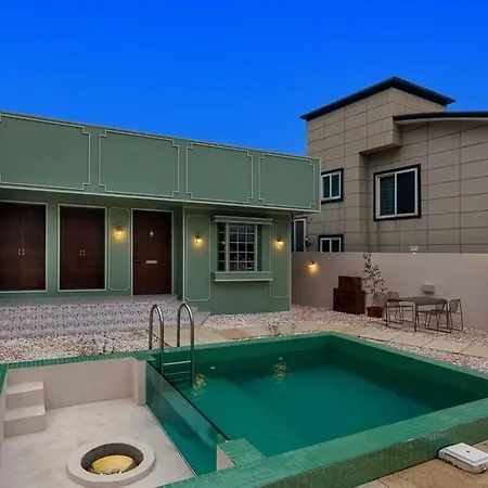 Jeju Aewol Enoch Pool Villa